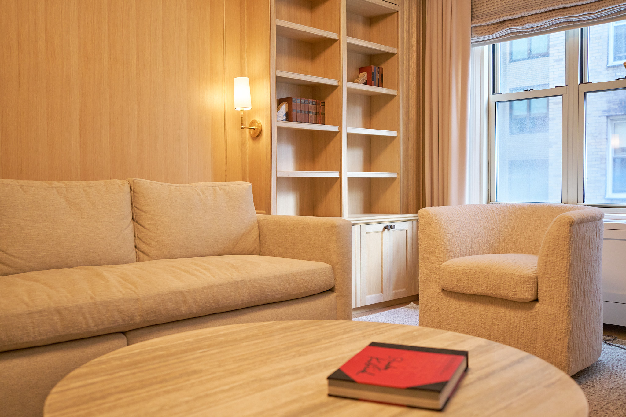 60 Gramercy 9G - Image 4